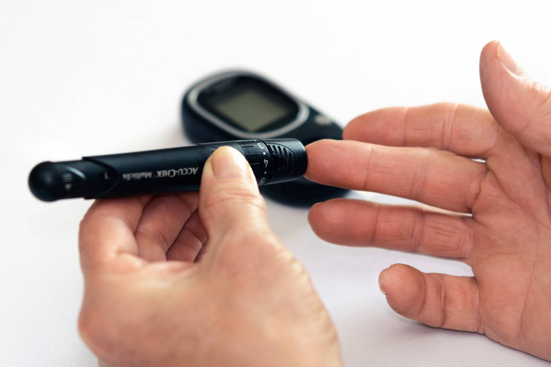12 Easy Ways to Naturally Lower Blood Sugar Levels