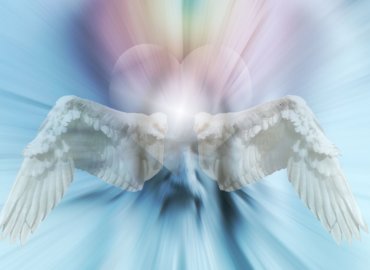 10 Signs That Your Angel Is Watching Over You