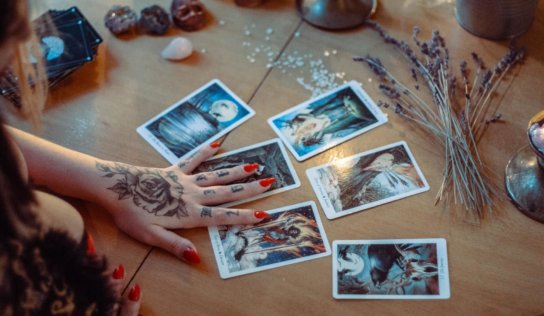 How To Make The Tarot Work For You